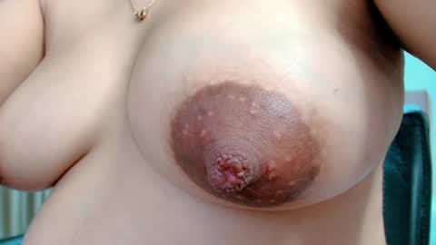 Snapshot of littlemolly_pregnant chatting on March 4, 2025, 6:15 am Sarahs Room online show from March 4, 2025, 6:15 am