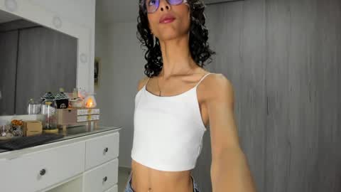 Luna online show from December 11, 2024, 11:30 am