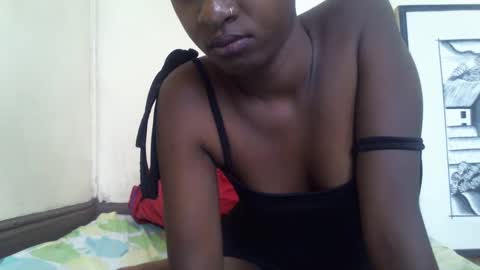 littlesandie online show from December 3, 2024, 8:05 am