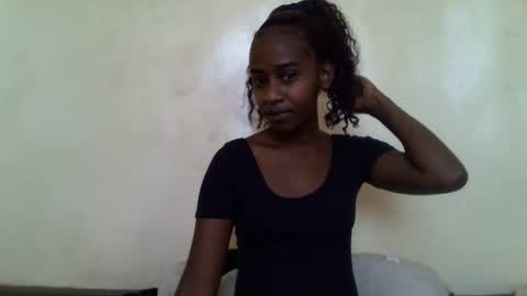 littlesandie online show from September 24, 2025, 5:55 am