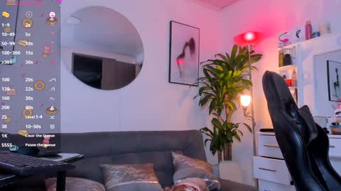 LITTLE SEXY RUBY online show from January 4, 2025, 9:54 am