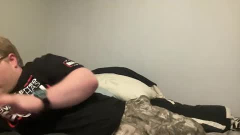 littleshady22 online show from January 20, 2025, 2:01 am