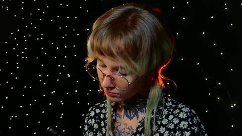 Niki  free tg channel with some photos gifs and info about streams  online show from December 22, 2024, 5:01 am