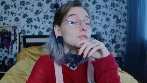 Niki  free tg channel with some photos gifs and info about streams  online show from October 1, 2025, 6:41 am