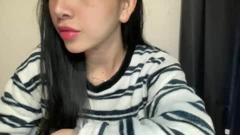 littlewaifu3784 online show from January 9, 2026, 2:31 pm