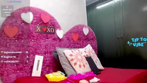 Litzy online show from March 9, 2025, 6:32 pm