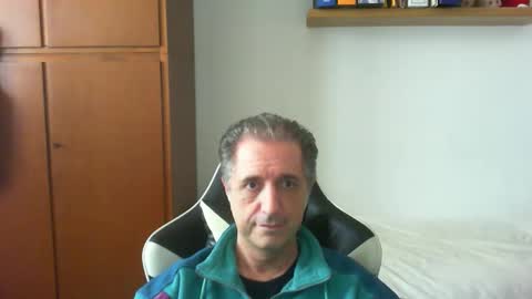 Snapshot of liuk53 chatting on April 18, 2026, 1:59 pm liuk53 online show from April 18, 2026, 1:59 pm