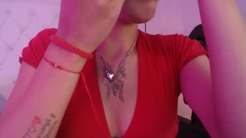 Snapshot of liv20_ chatting on February 13, 2026, 8:27 pm Nicky online show from February 13, 2026, 8:27 pm