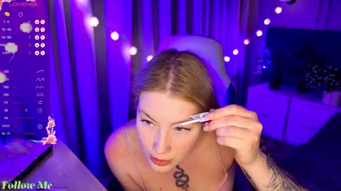 Snapshot of liv_fay chatting on February 13, 2025, 3:03 pm Liv 3 online show from February 13, 2025, 3:03 pm