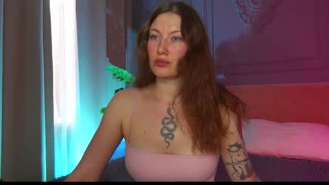 Snapshot of liv_fay chatting on September 14, 2025, 2:49 pm Liv 3 online show from September 14, 2025, 2:49 pm