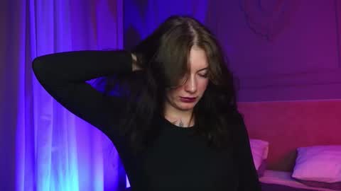 Snapshot of liv_fay chatting on November 13, 2025, 2:05 pm Liv 3 online show from November 13, 2025, 2:05 pm