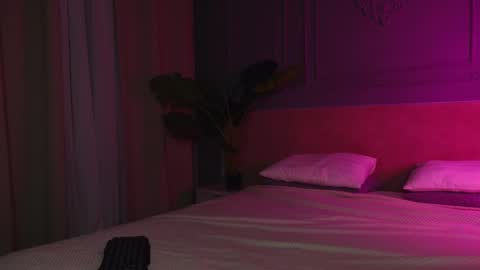 Snapshot of liv_fay chatting on December 3, 2025, 2:48 pm Liv 3 online show from December 3, 2025, 2:48 pm