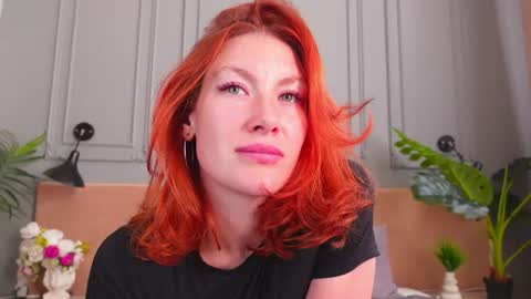Snapshot of liv_fay chatting on August 4, 2026, 1:36 pm Liv 3 online show from August 4, 2026, 1:36 pm