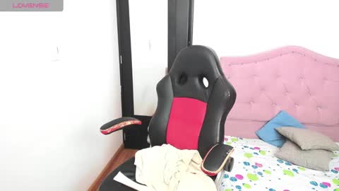 Katalina Novoa. online show from January 5, 2025, 2:52 pm