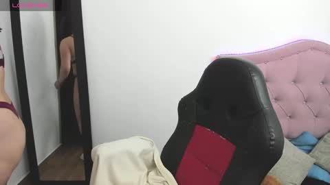 Katalina Novoa. online show from January 29, 2025, 1:27 am