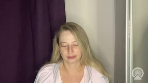 Livandria online show from June 12, 2026, 9:46 pm