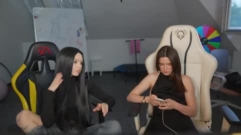 Snapshot of livehub054 chatting on May 31, 2026, 6:09 pm Sheryl online show from May 31, 2026, 6:09 pm