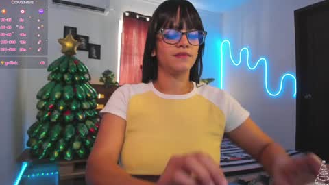 Snapshot of livfabi_ chatting on December 12, 2024, 7:04 pm Livfabi online show from December 12, 2024, 7:04 pm