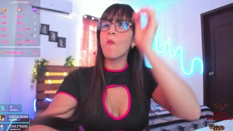 Snapshot of livfabi_ chatting on October 20, 2025, 5:24 pm Livfabi online show from October 20, 2025, 5:24 pm