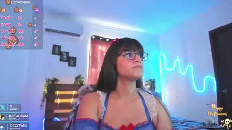 Snapshot of livfabi_ chatting on November 2, 2025, 5:04 pm Livfabi online show from November 2, 2025, 5:04 pm