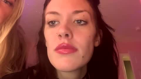 livingdeadgrl13 online show from October 20, 2025, 7:20 am