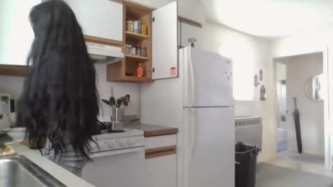 Liv Mirage online show from September 21, 2025, 5:58 pm