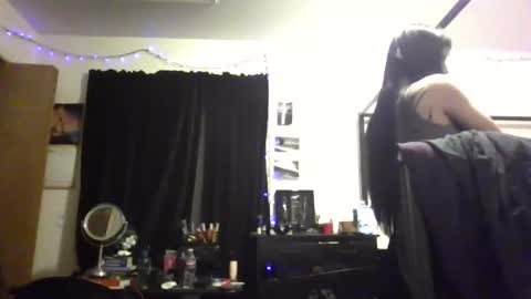 Liv Mirage online show from January 7, 2026, 8:28 am