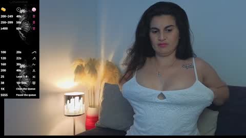 liz online show from December 10, 2024, 5:33 pm