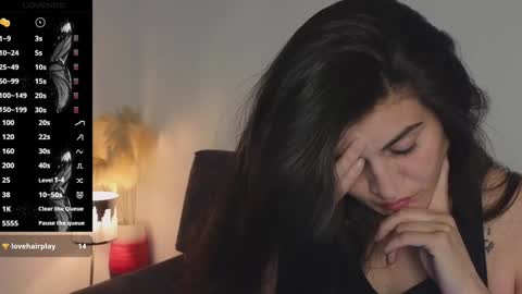 liz online show from January 22, 2025, 9:43 pm