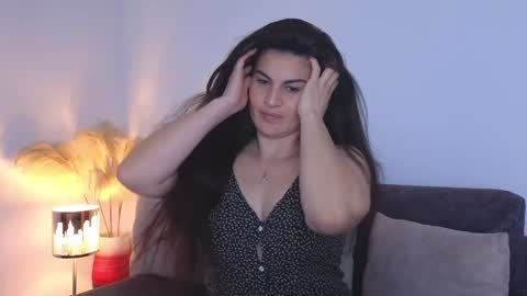 liz online show from February 4, 2025, 2:21 pm