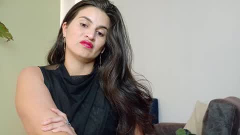 liz online show from December 13, 2025, 8:04 pm