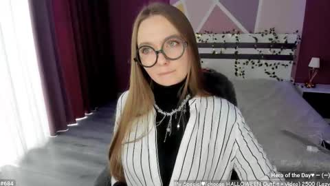 Girl next door online show from September 26, 2025, 11:36 am