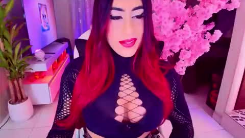 Snapshot of lizagothdoll chatting on October 26, 2025, 8:59 pm Liza Goth online show from October 26, 2025, 8:59 pm