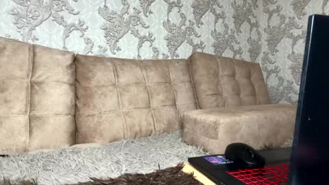 lizamartina online show from January 13, 2025, 10:13 pm