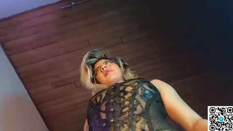 Lizeth online show from September 18, 2025, 1:18 am