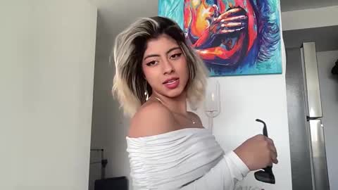 Lizeth online show from November 7, 2025, 7:03 pm