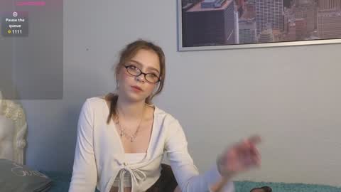 Hello there im Amelia Im new here Lets have fun online show from January 13, 2025, 3:12 am