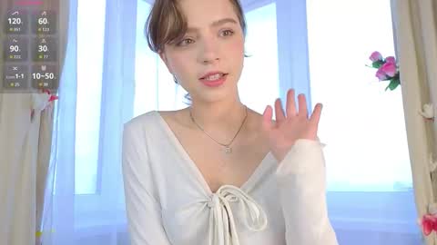 Hello there im Amelia Im new here Lets have fun online show from September 19, 2025, 3:19 am