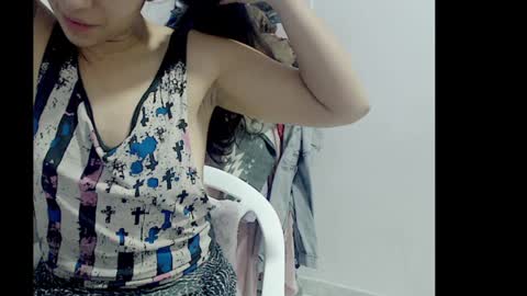 lizz1305 online show from January 30, 2025, 2:58 pm