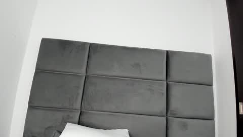 lizz_luna online show from November 3, 2025, 6:42 pm