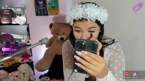 Snapshot of lizz_tender chatting on June 1, 2026, 12:07 pm Lizz online show from June 1, 2026, 12:07 pm