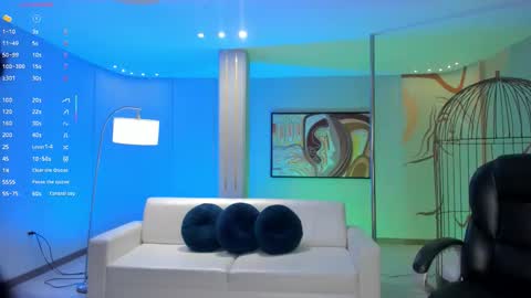 Lizzi  online show from October 8, 2025, 9:34 pm