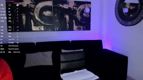 Lizzi  online show from March 17, 2026, 8:12 pm