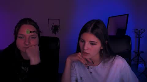 lizzie_boom online show from September 25, 2025, 12:53 pm