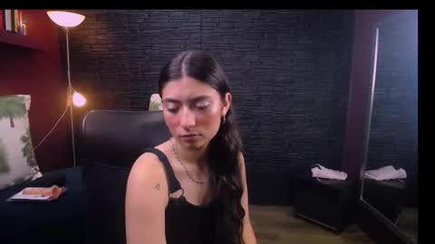 Lizzie online show from October 1, 2025, 2:23 pm