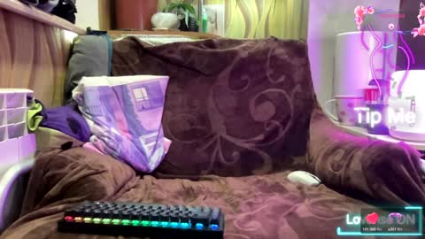 liss online show from February 6, 2025, 2:33 am