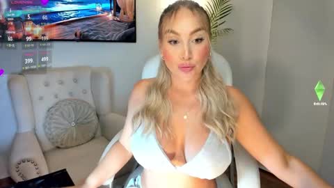 Snapshot of lizztayler_ chatting on January 23, 2025, 12:57 am lizztayler online show from January 23, 2025, 12:57 am