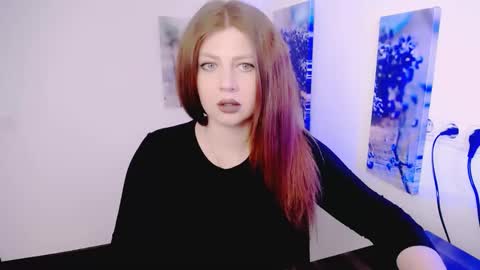 Lizzy3 online show from March 18, 2026, 9:34 am