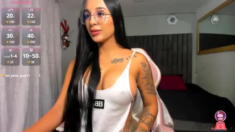 independent model online show from December 10, 2024, 6:49 pm