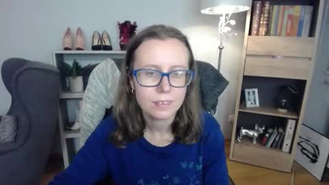 Lizzy online show from November 6, 2025, 5:41 am